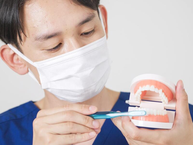 歯周病はどう治す？段階別に治療方法を分かりやすくご紹介